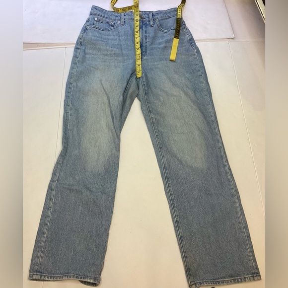 Madewell jeans, curvy, 11” high waisted, straight leg, light wash, 27 waist - Picture 5 of 11